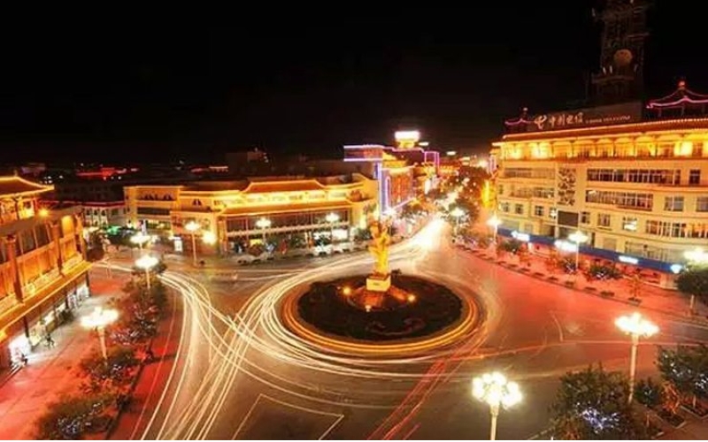 市政府行政服務(wù)中心開展窗口服務(wù)禮儀標準培訓